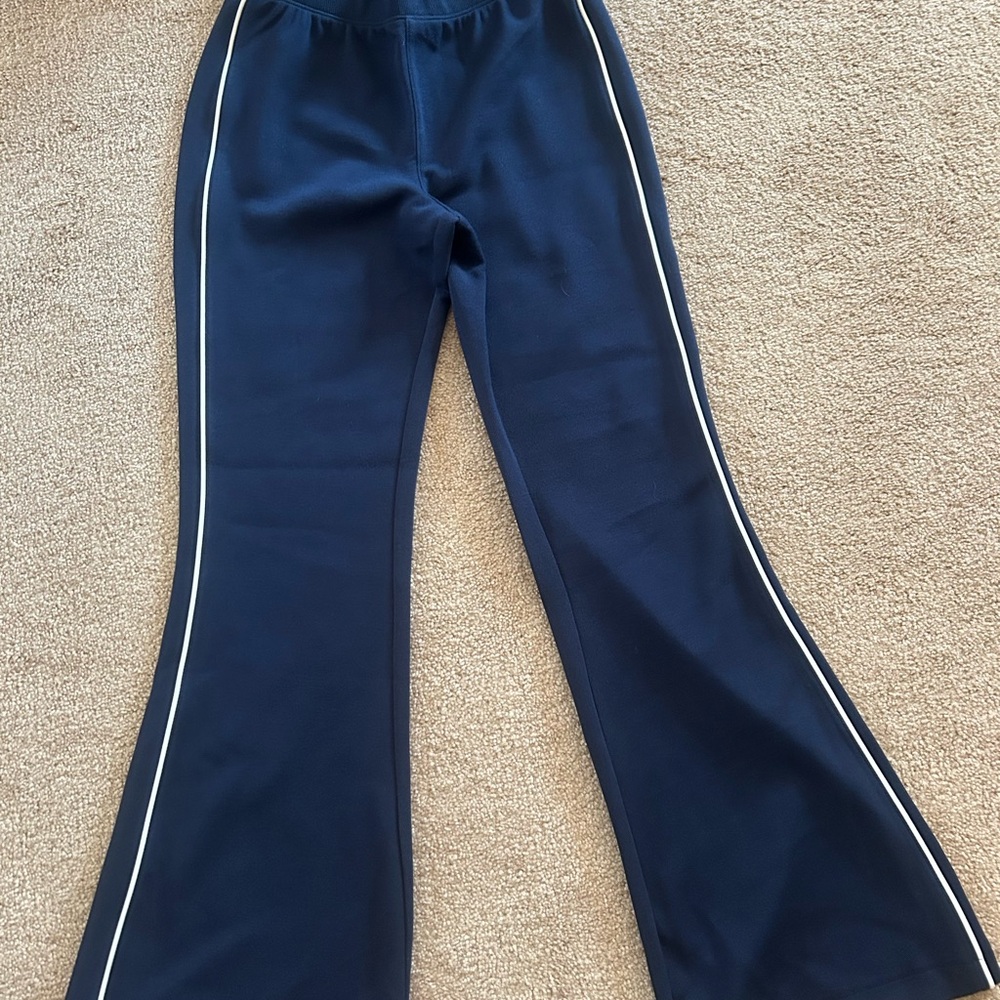 SPANX womens Navy Sweatpants with White Trim. Never worn no tags